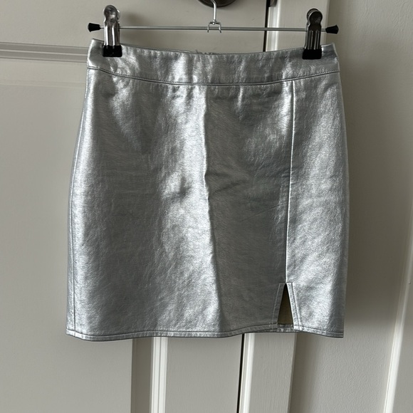 KatieJNYC silver mini faux leather skirt with slit metallic the Alex - Picture 4 of 5